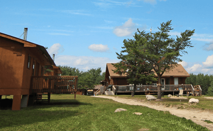 cabins-horizontal cabins-horizontal